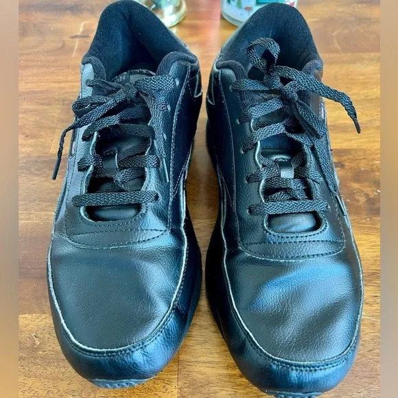 Reebok Classic Renaissance Sneaker in Black Size 9.5 X-Wide Unisex - Picture 7 of 16